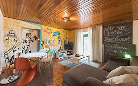 Picoas Artistic Flat
